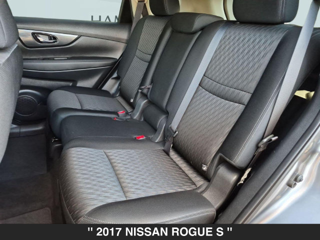 Used 2017 Nissan Rogue S AWD/4WD image 26