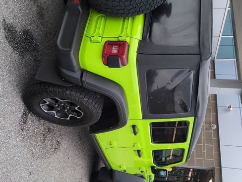 Used 2021 Jeep Wrangler Unlimited Rubicon 4xe w/ Cold Weather Group AWD/4WD image 5