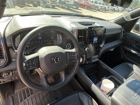 Used 2024 RAM 1500 Limited image 25
