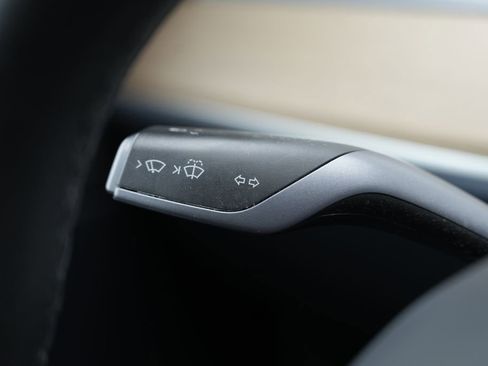 Used 2020 Tesla Model Y Performance image 48