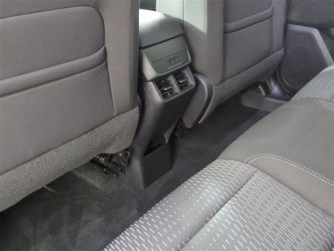 Certified 2025 Chevrolet Equinox LT image 20