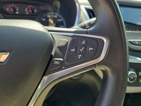 Certified 2022 Chevrolet Equinox LS FWD image 21