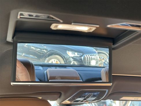 Used 2022 Audi A8 L 3.0T image 23