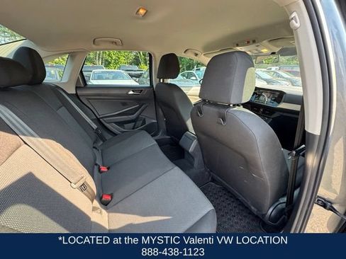 Certified 2021 Volkswagen Jetta FWD image 19