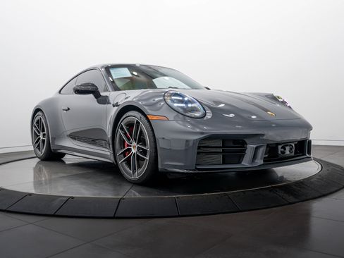 Certified 2026 Porsche 911 Carrera 4S AWD/4WD image 9