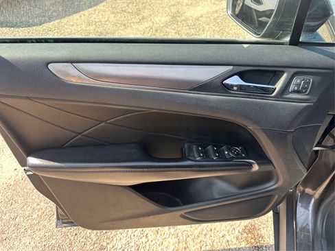 Used 2018 Lincoln MKC Premiere image 29
