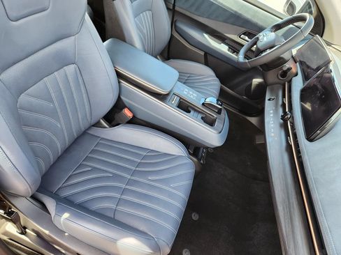 Certified 2024 Nissan Ariya AWD image 11