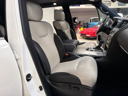 Used 2019 INFINITI QX80 Limited w/ All-Season Package AWD/4WD image 40