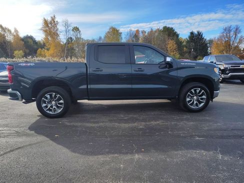 New 2026 Chevrolet Silverado 1500 LT image 2