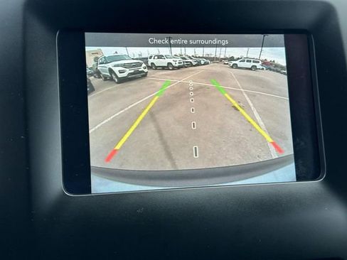 Used 2021 Jeep Cherokee Latitude w/ Mobile Office Group image 24