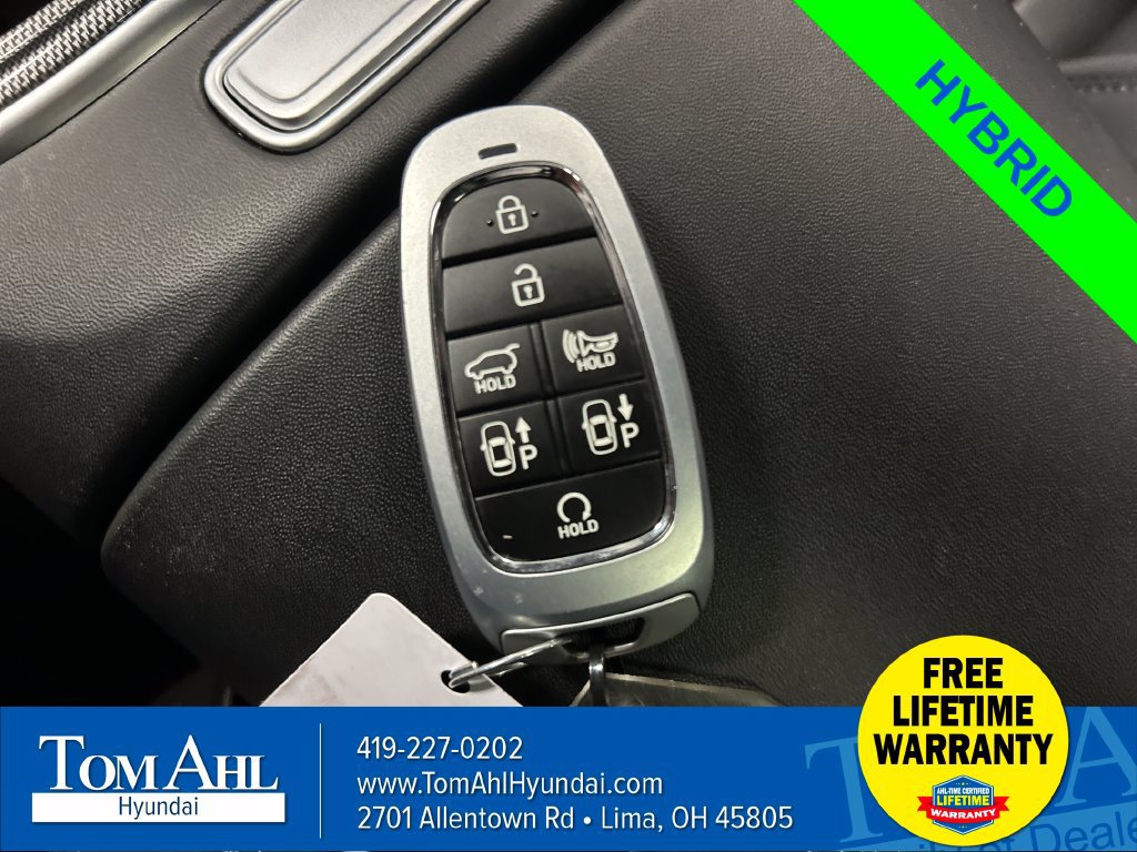 Used 2023 Hyundai Santa Fe Limited AWD/4WD image 20