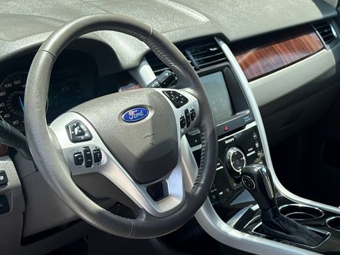 Used 2014 Ford Edge Limited w/ Driver Entry Package FWD image 19