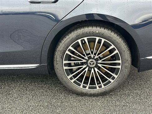 New 2026 Mercedes-Benz S 500 4MATIC image 23