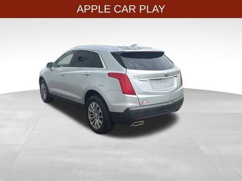 Used 2017 Cadillac XT5 Luxury AWD/4WD image 5