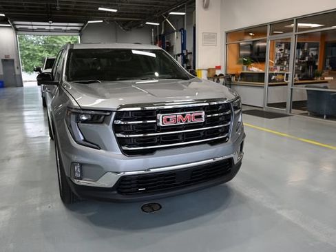 New 2026 GMC Acadia Elevation w/ Elevation Premium Package FWD image 3