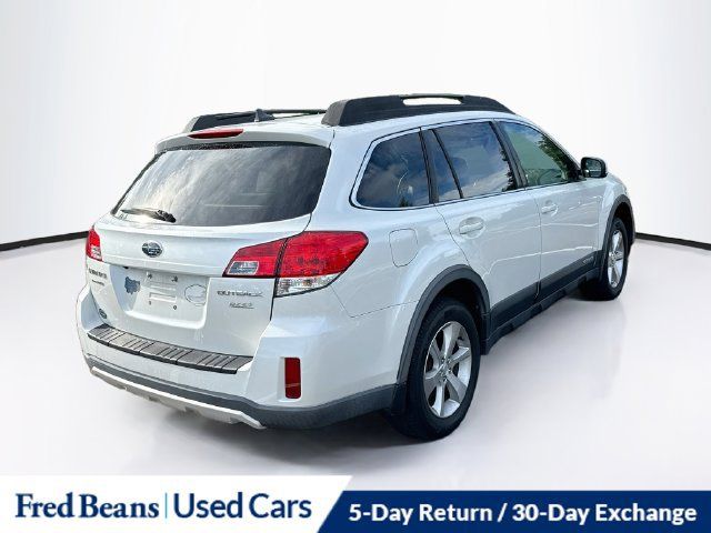 Used 2014 Subaru Outback 2.5i Limited w/ Moonroof Package AWD/4WD image 10