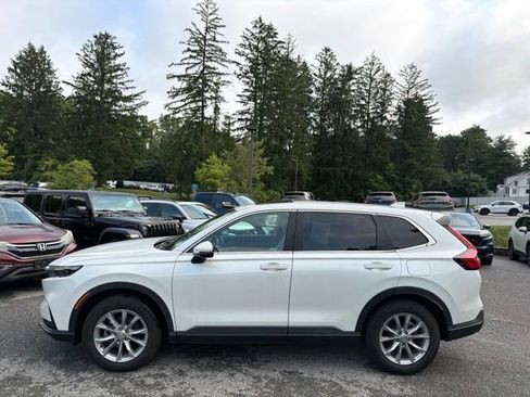 Used 2024 Honda CR-V EX-L image 4