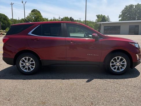 Used 2021 Chevrolet Equinox LT FWD image 4