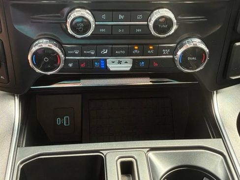 Used 2024 Ford F150 Platinum w/ Equipment Group 702A High AWD/4WD image 45