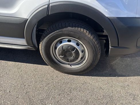 Certified 2023 Ford Transit 150 Low Roof image 4