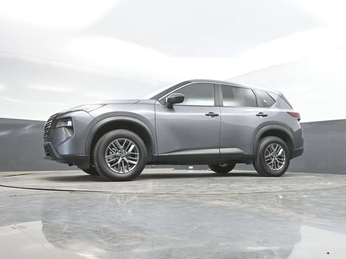 Used 2024 Nissan Rogue S AWD/4WD image 37