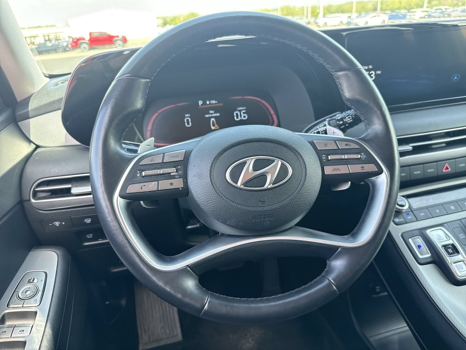 Used 2025 Hyundai Palisade SEL AWD/4WD image 11