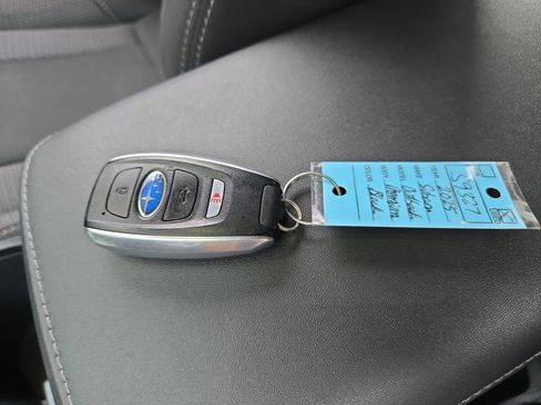 Used 2025 Subaru Outback Premium AWD/4WD image 28