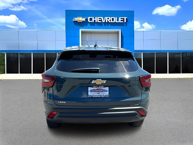 New 2026 Chevrolet Trax LS w/ Driver Confidence Package FWD image 5