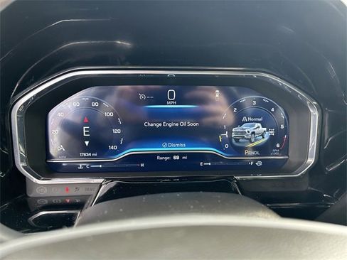 Used 2025 Chevrolet Silverado 3500 LT image 24