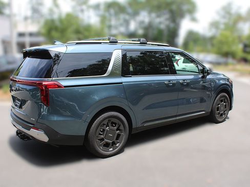 New 2026 Kia Carnival SX image 16