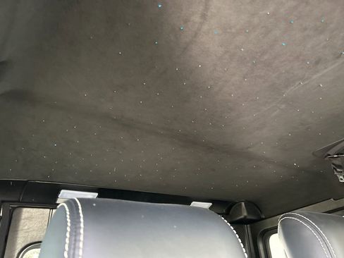 Used 2017 Mercedes-Benz G 550 Squared image 40