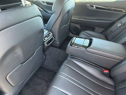 Used 2023 Genesis G80 2.5T image 24