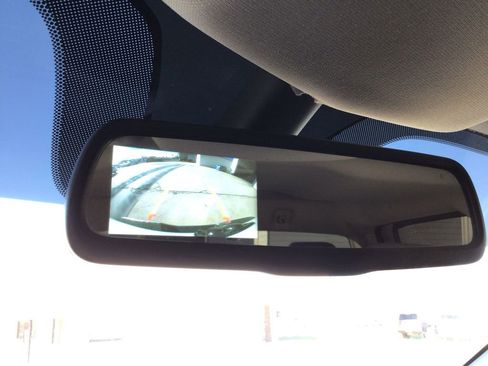 Used 2018 RAM 2500 Tradesman w/ Chrome Appearance Group image 15