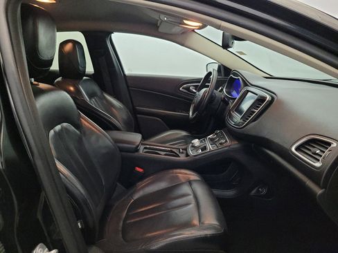 Used 2017 Chrysler 200 Limited Platinum FWD image 21