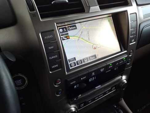 Used 2021 Lexus GX 460 Premium w/ Premium Package image 19