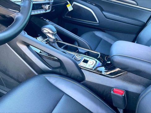 Used 2023 Kia Telluride S w/ S Sunroof Package image 16