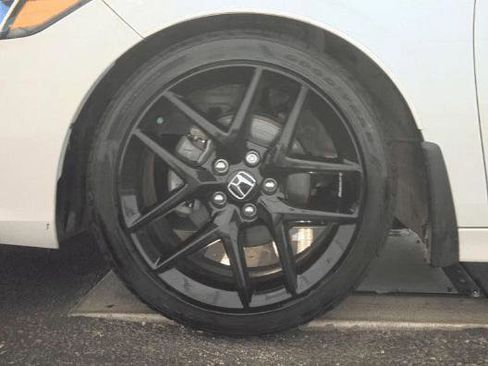 Used 2023 Honda Civic Sport image 30