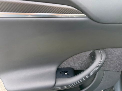 Used 2023 Tesla Model S Plaid image 26