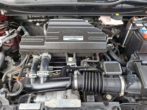 Used 2018 Honda CR-V Touring image 29