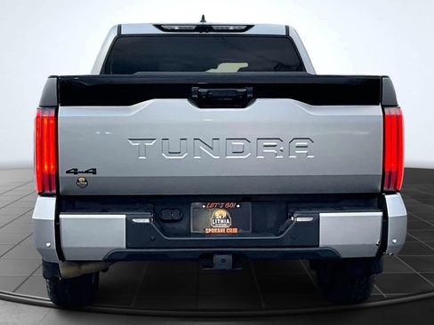 Used 2022 Toyota Tundra Platinum image 5