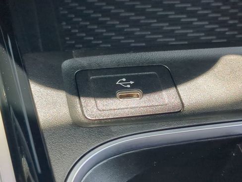 Certified 2024 Mercedes-Benz EQB 250+ image 9