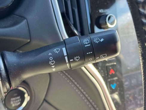 Used 2023 Subaru Outback Premium image 24