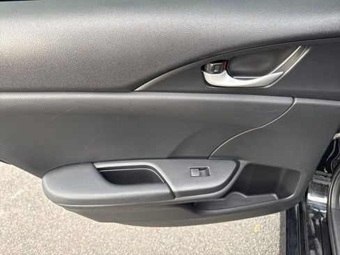 Used 2020 Honda Civic Sport image 15