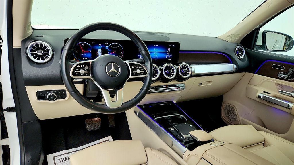 Used 2023 Mercedes-Benz GLB 250 4MATIC image 12