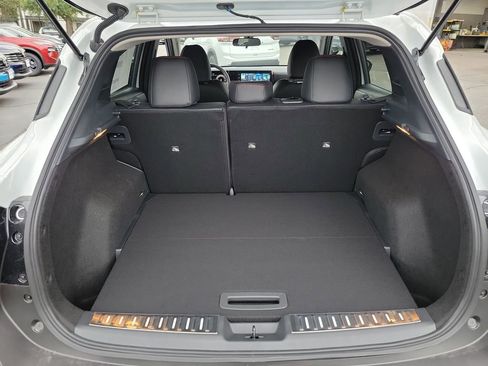 New 2026 Nissan Kicks SR w/ Illumination Package image 13