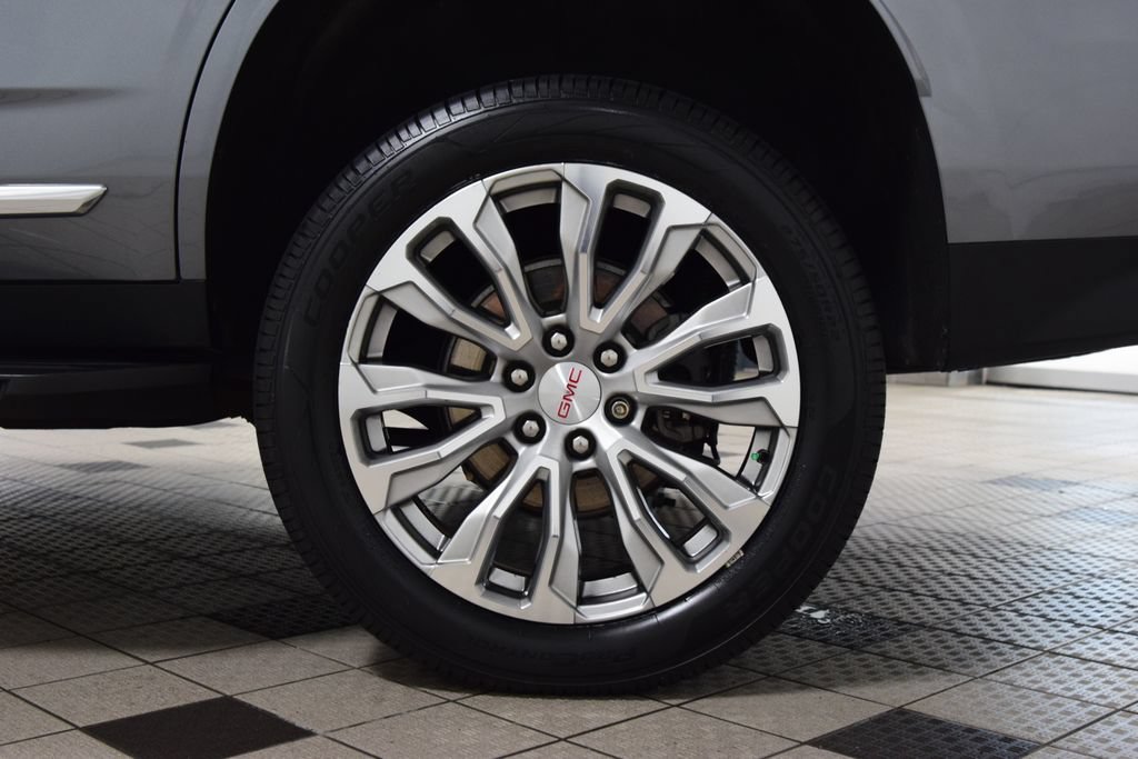Used 2022 GMC Yukon Denali AWD/4WD image 29