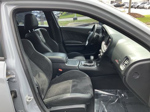 Used 2022 Dodge Charger Scat Pack w/ Plus Group RWD image 35