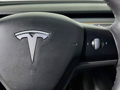 Used 2021 Tesla Model Y 2WD image 20