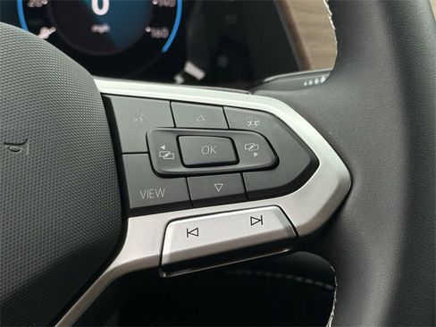 New 2026 Volkswagen Atlas SE image 12