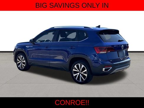 Used 2023 Volkswagen Taos SE FWD image 7